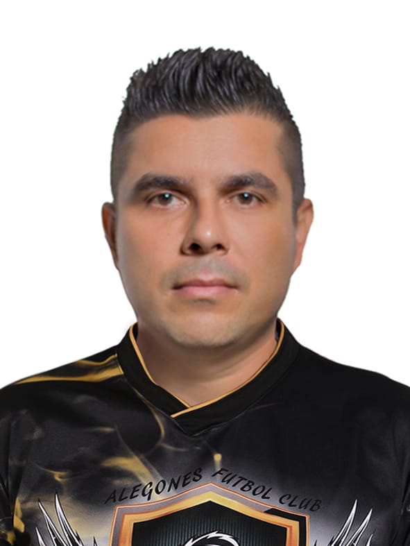 Dario Gómez volante derecho número 2 Dario Gómez volante derecho número 2